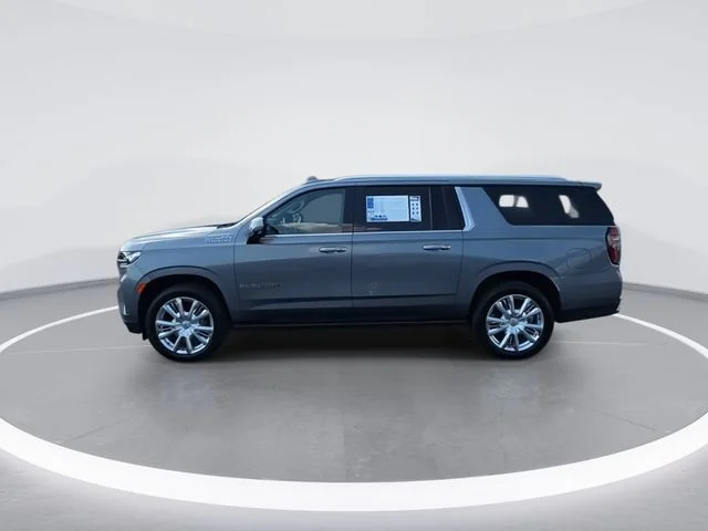 Used 2021 Gray Chevrolet High Country image 5