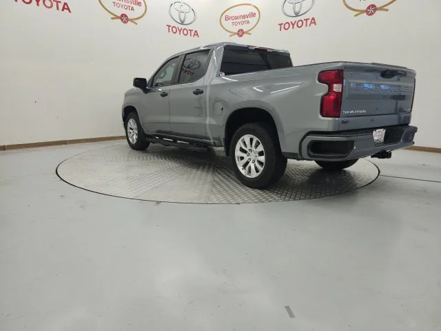 Used 2024 Gray Chevrolet Custom image 3