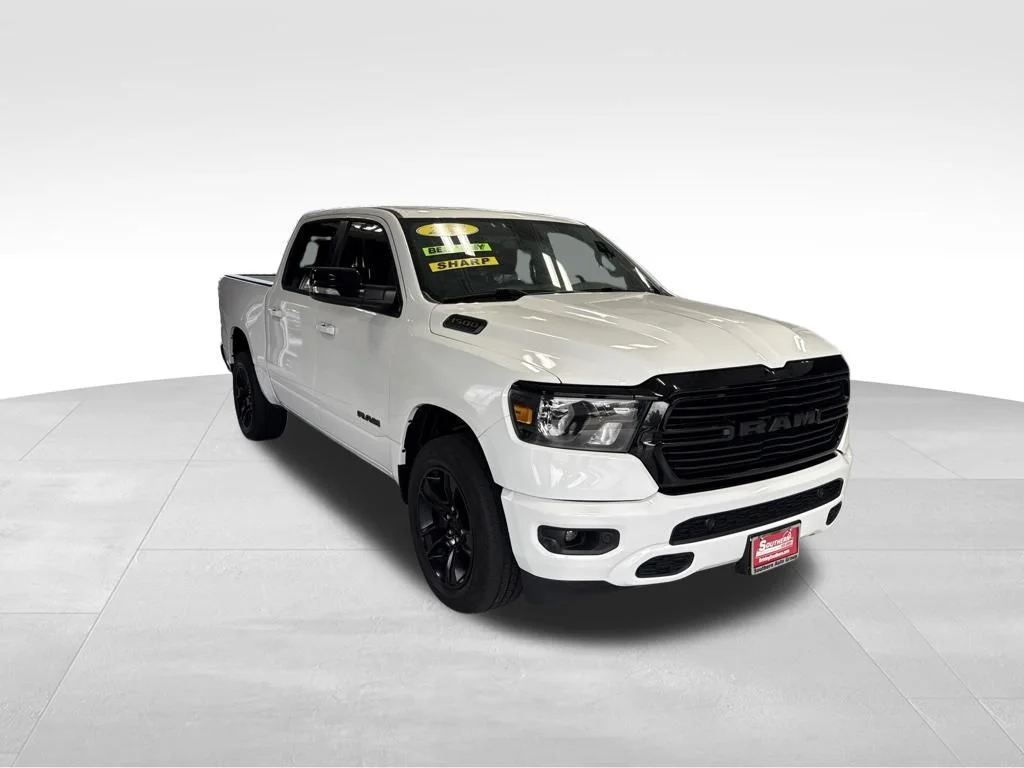 Used 2021 White Ram Big Horn/Lone Star image 8