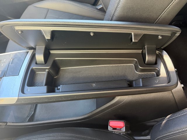 Used 2023 Black BMW xDrive28i image 18