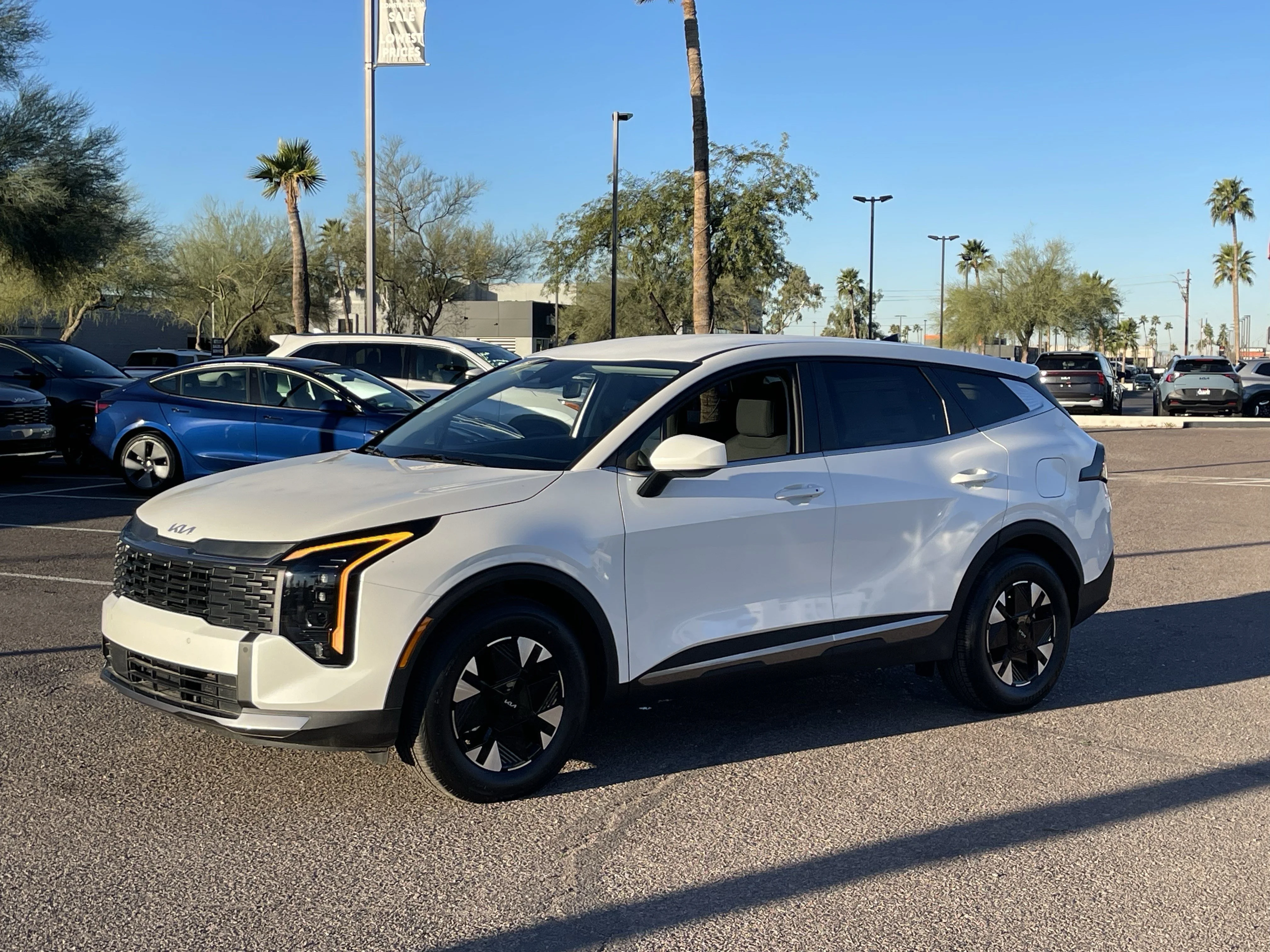 2026 Kia Sportage LX Hybrid - Photo 6