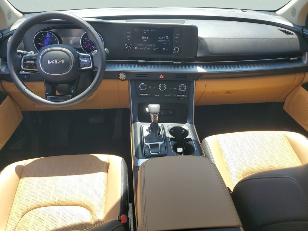 Used 2024 White Kia LX image 11