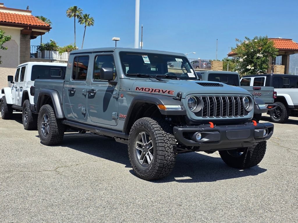 2026 Jeep Gladiator Mojave Auto's photo