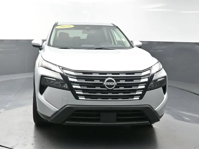 Used 2025 Silver Nissan SV image 2