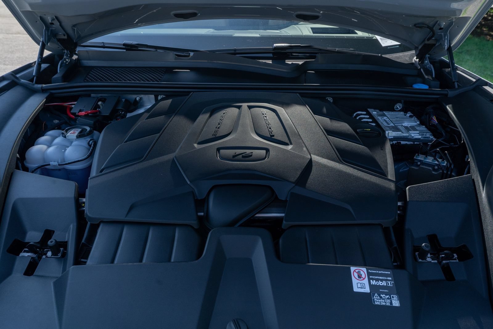 New 2026 Arctic Grey Porsche Base image 17