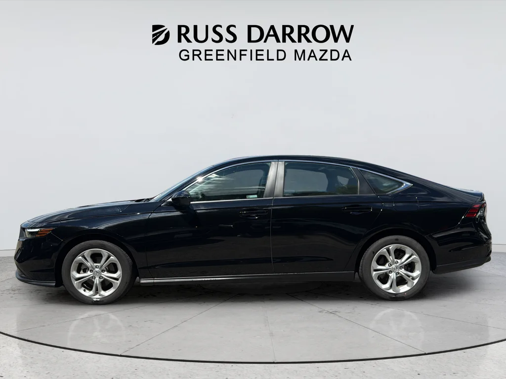 Used 2024  Honda LX image 2
