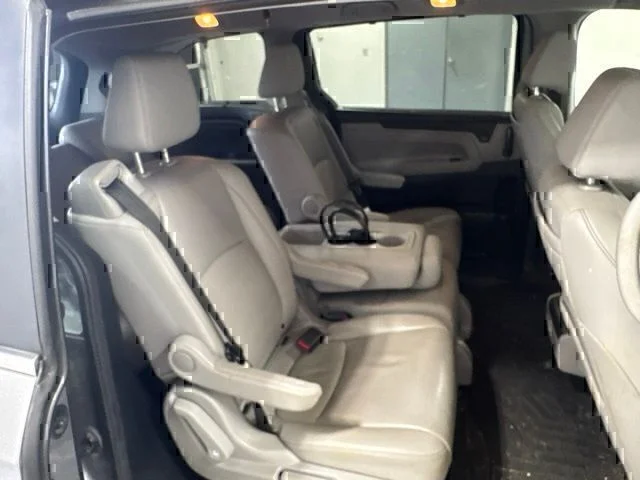 Used 2023  Honda Touring image 26
