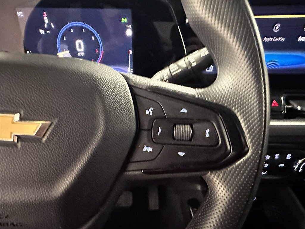 Used 2024 Gray Chevrolet LT image 32