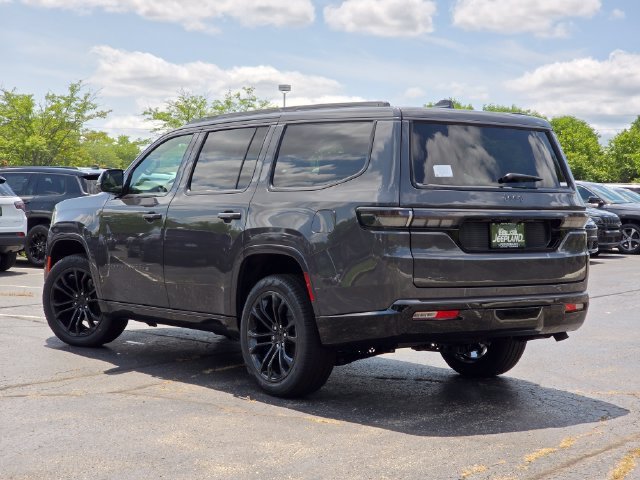 New 2026 Baltic-Gray Metallic Clear-Coat Exterior Paint Jeep Summit Obsidian image 33