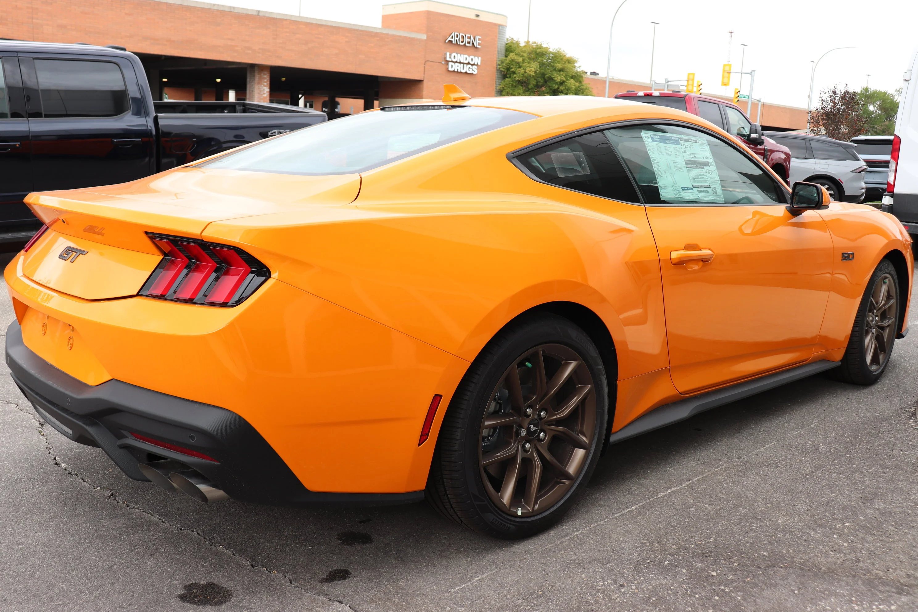 New 2026 ORANGE FURY METALLIC Ford GT image 5