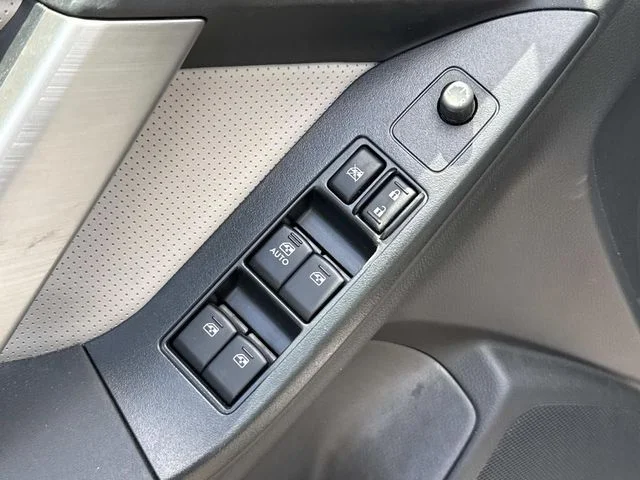 Used 2016 Silver Subaru 2.5i Touring image 27
