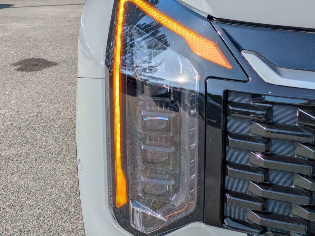 New 2026 Wolf Gray Kia SX Prestige image 10
