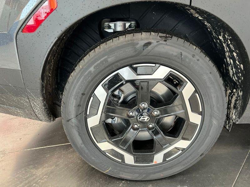 New 2027 Gray Hyundai SEL AWD image 10