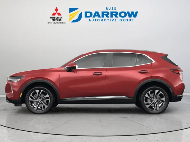 Used 2022 Red Buick Essence image 2