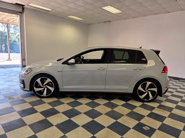 Used 2019  Volkswagen 2.0T SE image 4