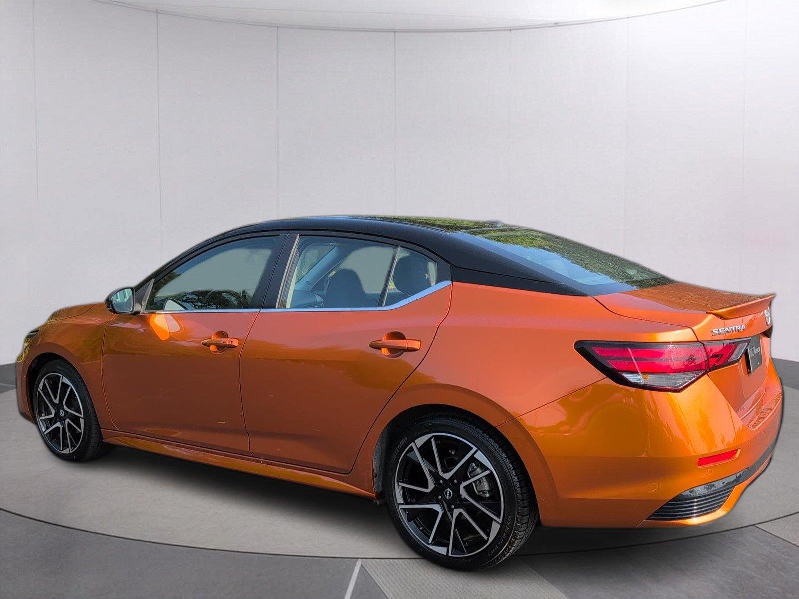 Used 2025 Monarch Orange Metallic/Super Black Nissan SR image 5