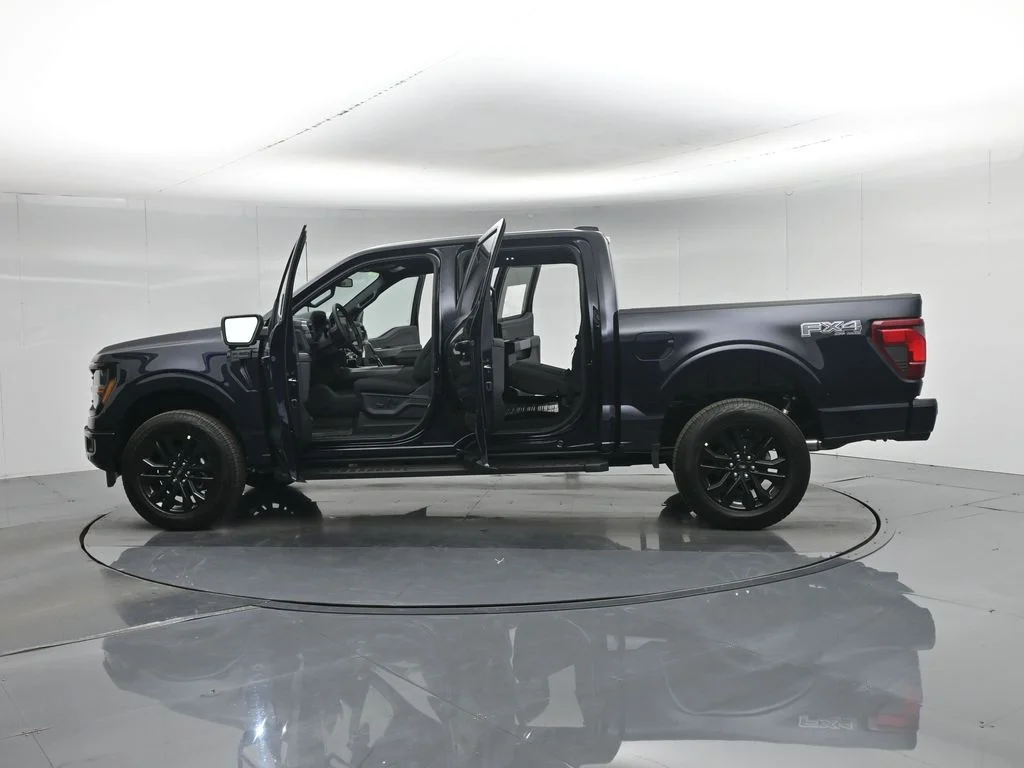 New 2026 Antimatter Blue Metallic Ford XLT image 36