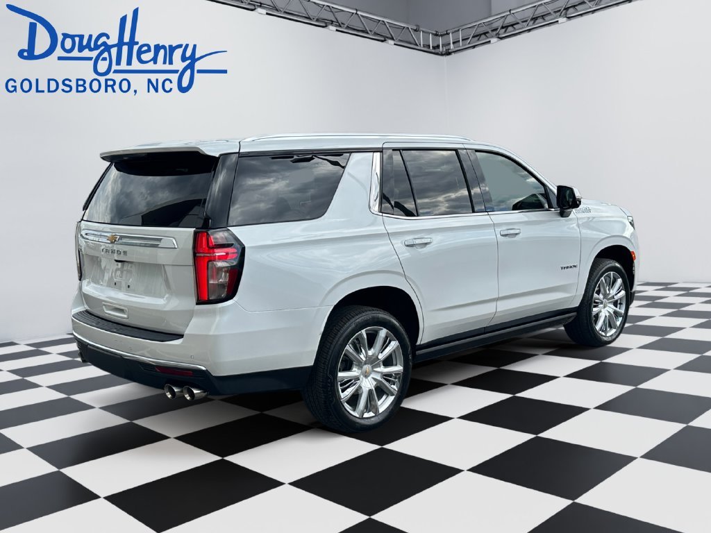 Used 2024 Beige Chevrolet High Country image 5