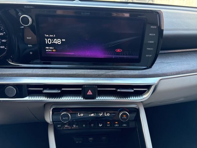 Certified Used 2022 Ebony Black Kia EX image 12