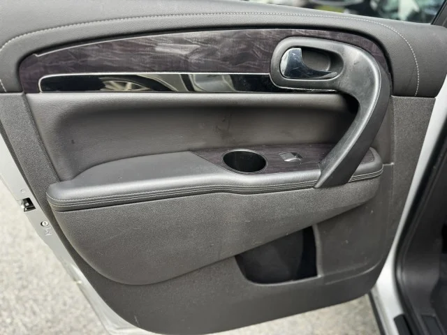 Used 2016 Quicksilver Metallic Buick Leather / Captain chairs image 24
