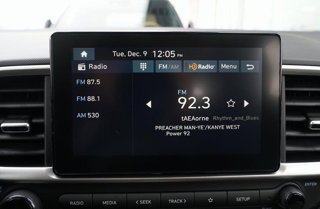New 2026 Onyx Black Hyundai SEL image 16