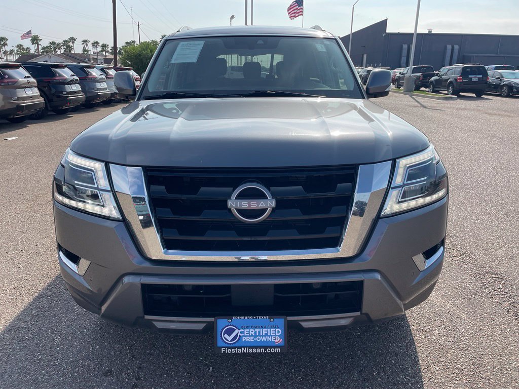 Used 2022 Gray Nissan SV image 2
