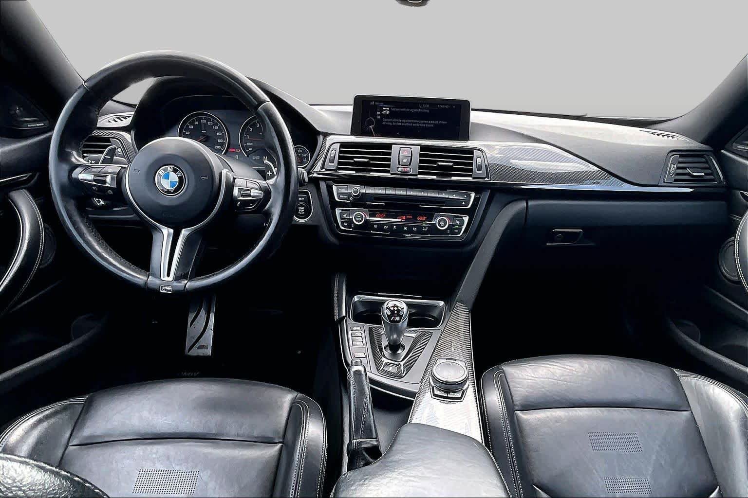 Used 2015 Austin Yellow Metallic BMW  image 15