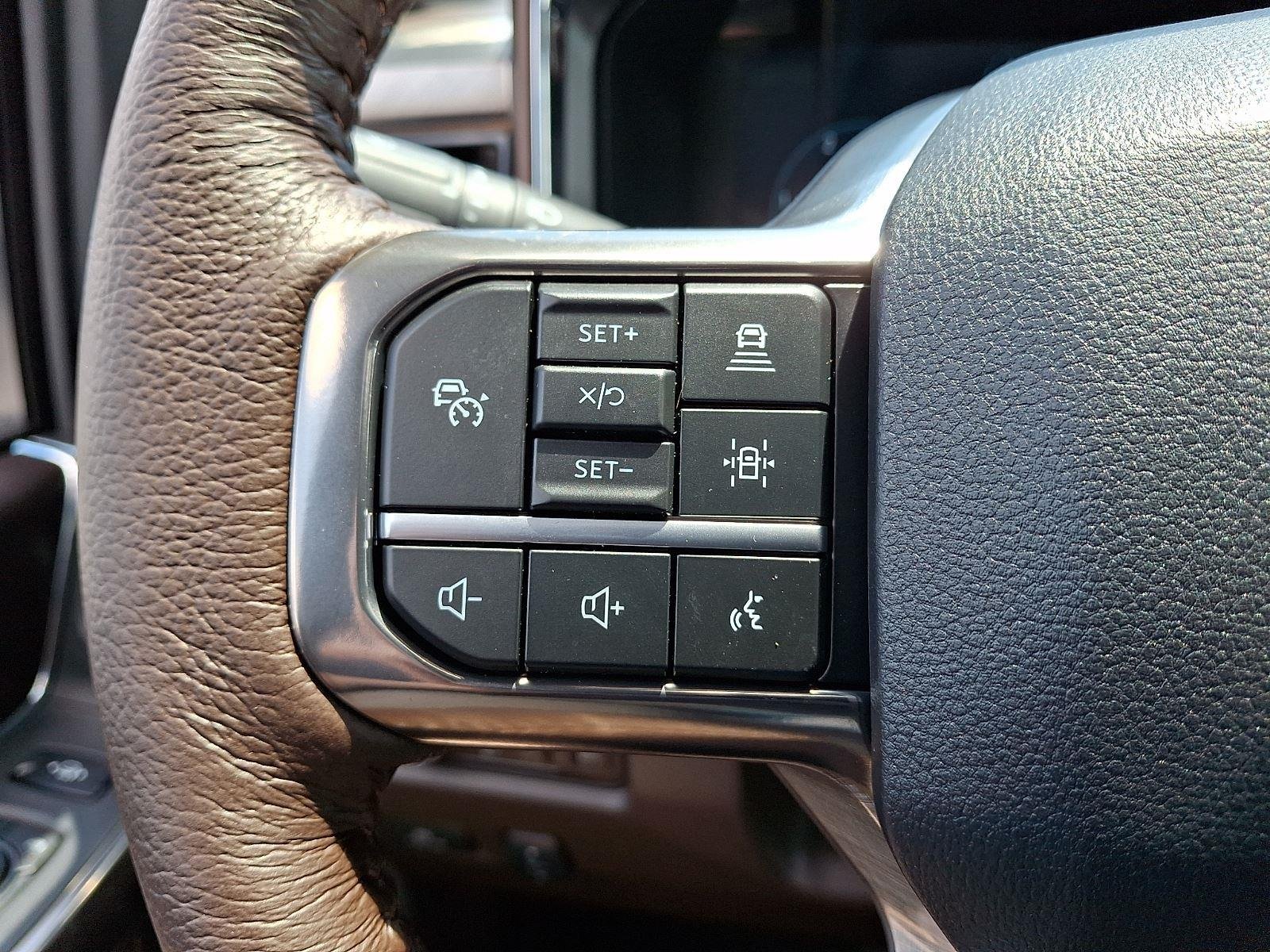 New 2026 Star White Metallic Tri-Coat Ford F-250® King Ranch® image 15