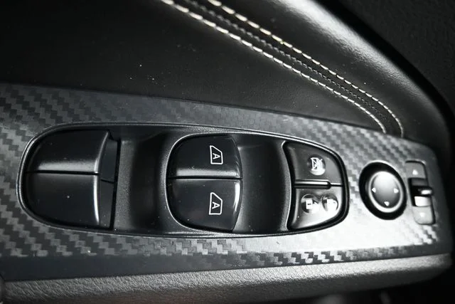 Used 2019 Gray Nissan 2.5 SL image 30