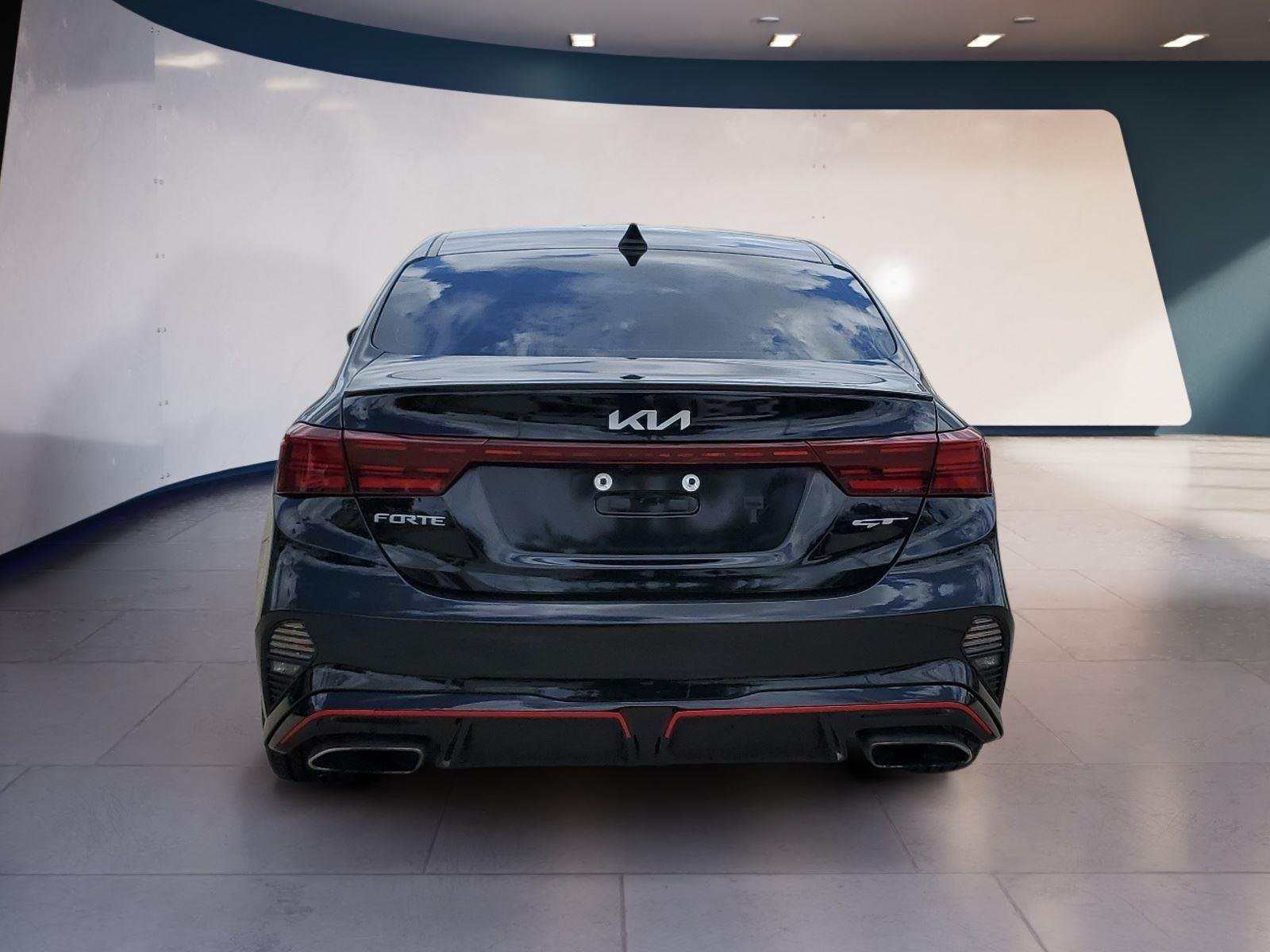 2023 Kia Forte GT - Photo 4