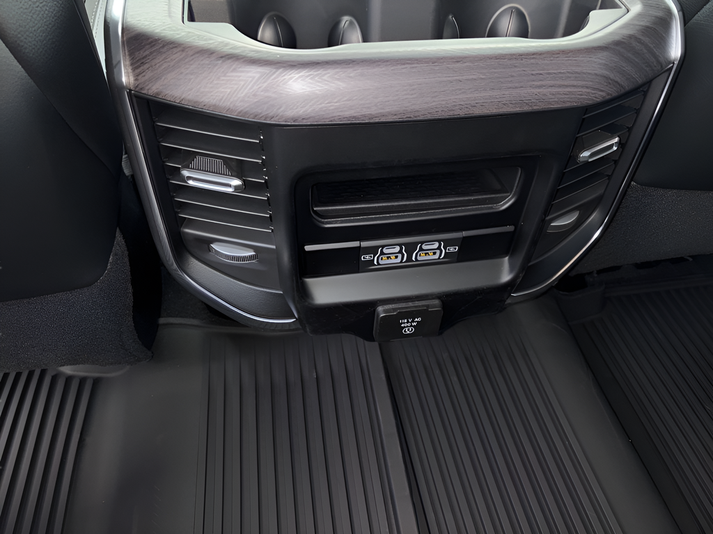 New 2026 Ceramic Gray Clear-Coat Exterior Paint RAM Laramie image 44