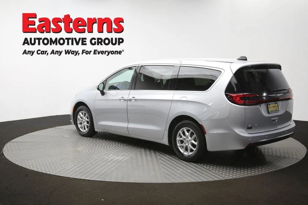 Used 2023 Silver Chrysler Touring L image 66