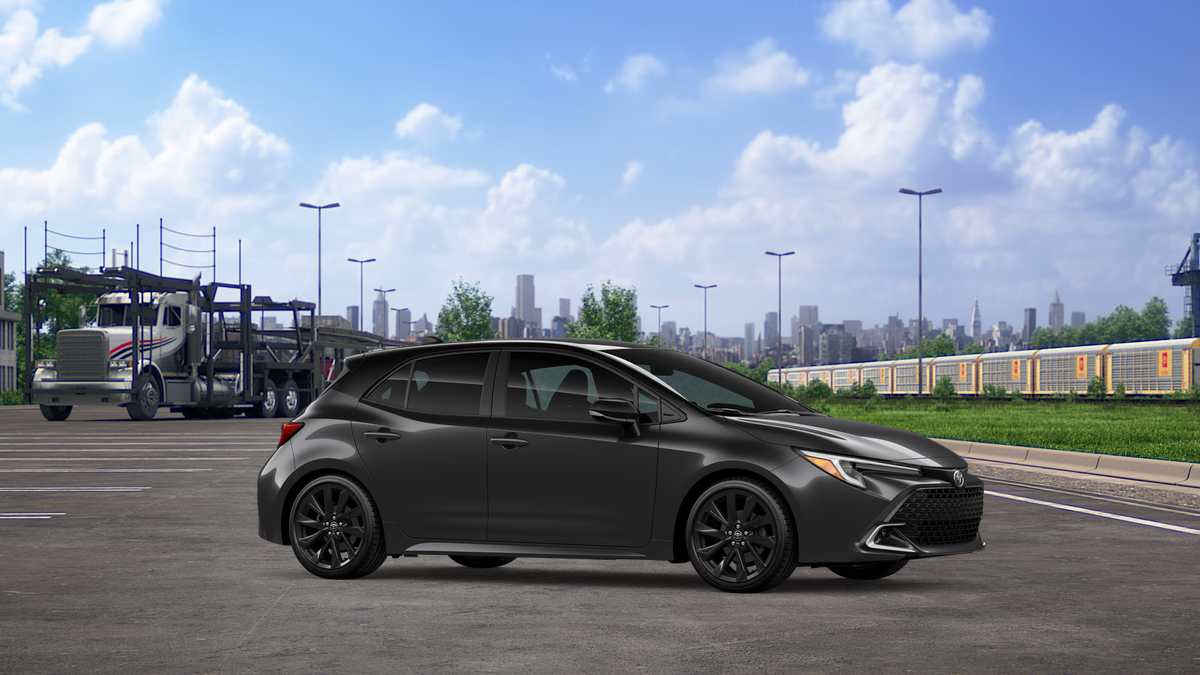 New 2026 Magnetic Gray Metallic with Midnight Black Metallic roof Toyota XSE image 13