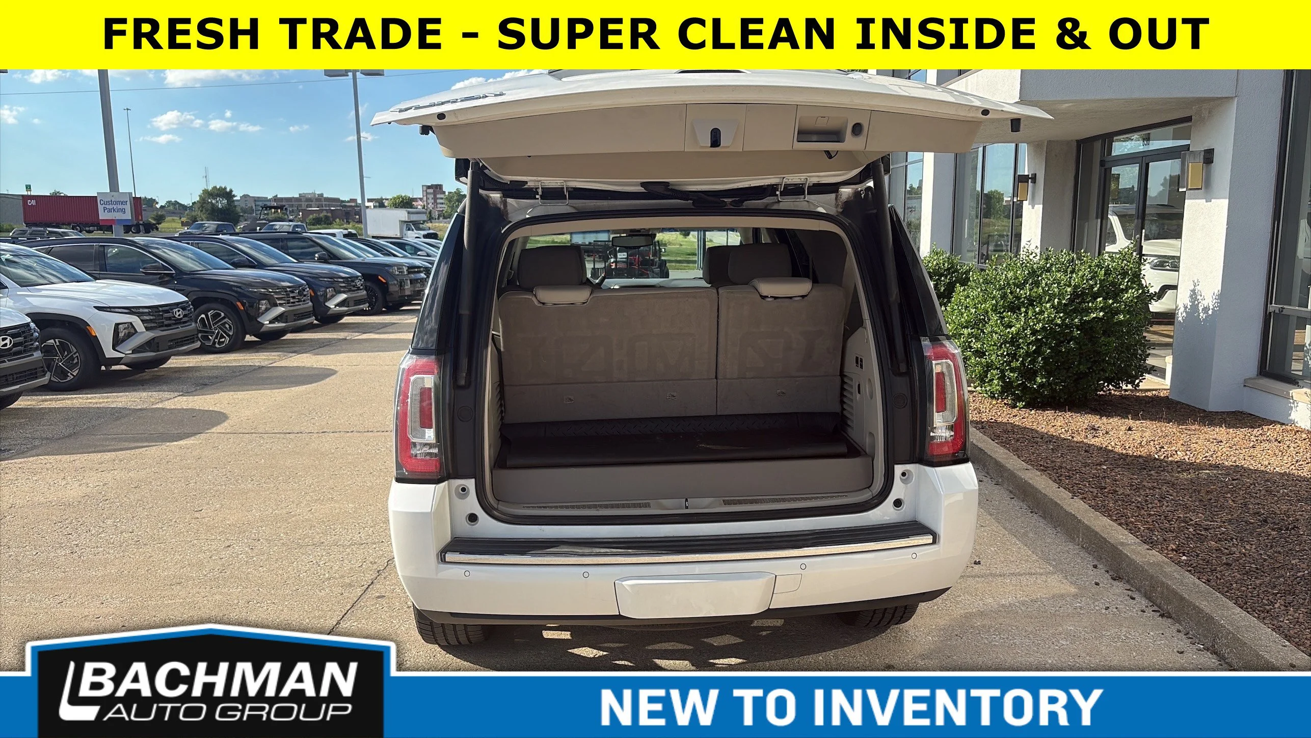 Used 2019 White Frost Tricoat GMC Denali image 5