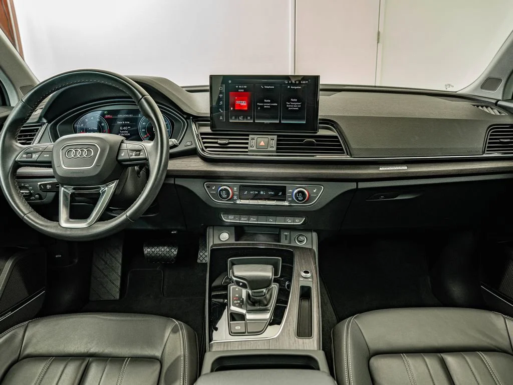 Used 2023 Mythos Black Metallic Audi 45 S line Premium image 30