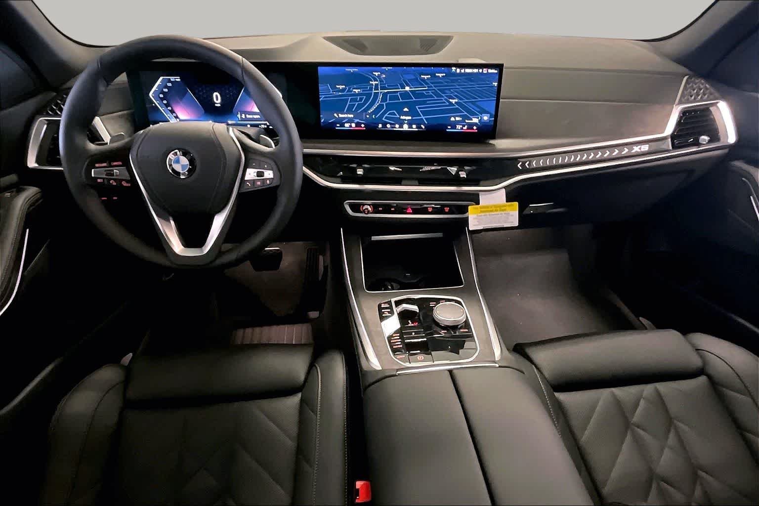 New 2026 Alpine White BMW sDrive40i image 5