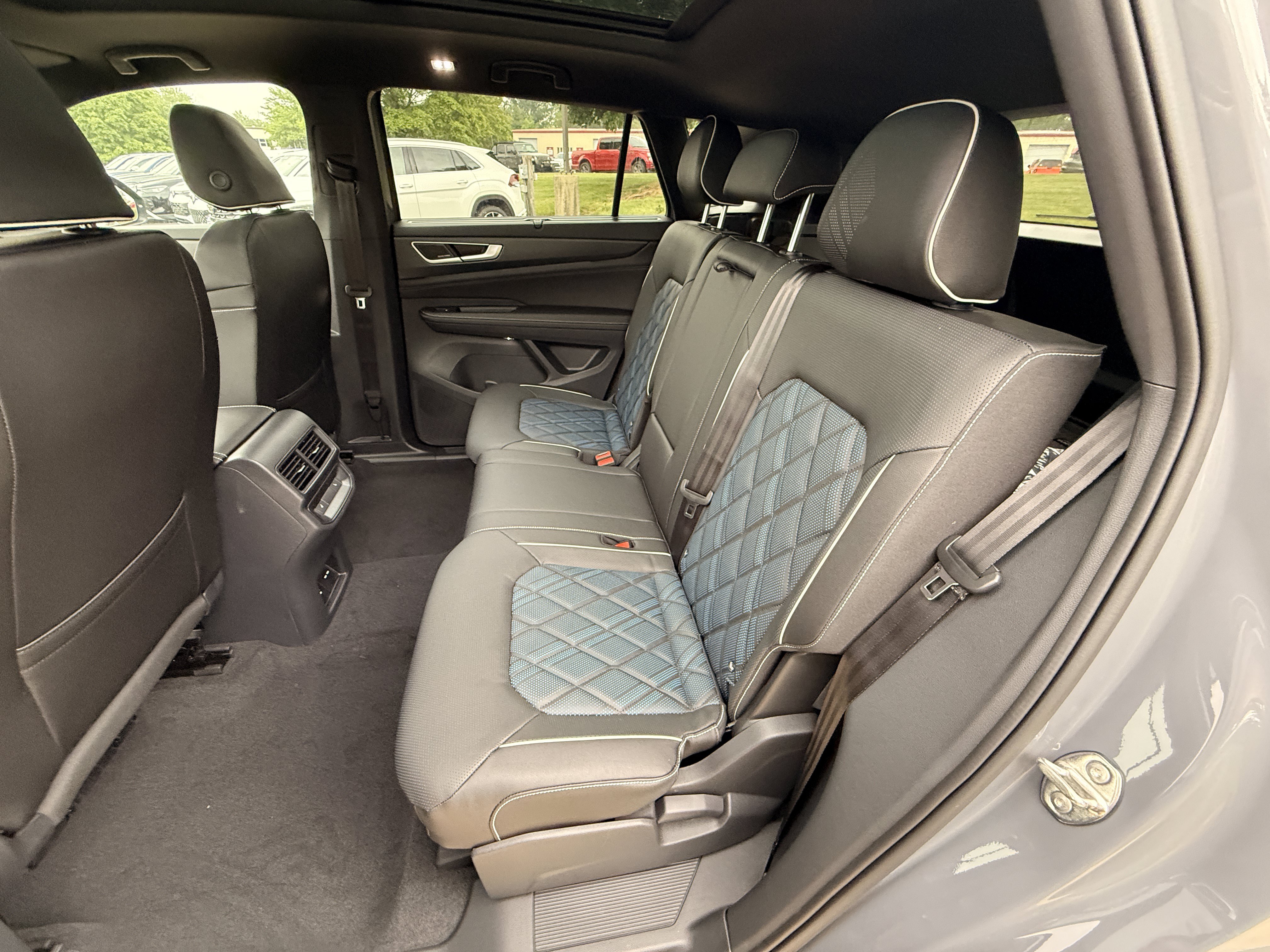 New 2026 Pure Gray Volkswagen 2.0T SEL Premium R-Line image 27