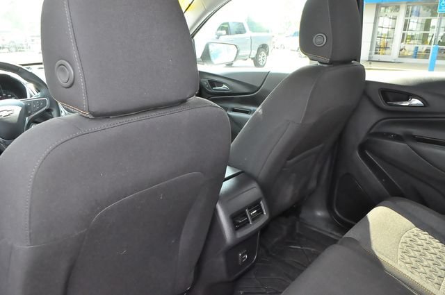Used 2024 Summit White Chevrolet LT image 14