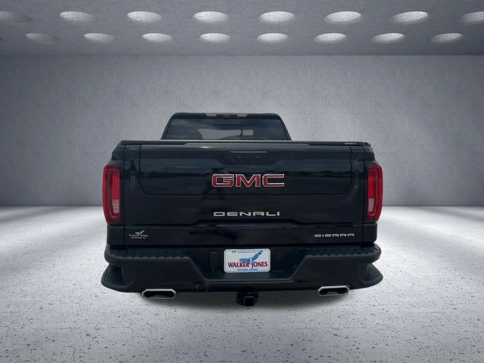 Used 2024 Onyx Black GMC Denali image 6