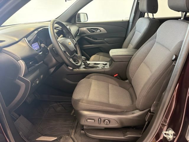 Used 2023 Black Cherry Metallic Chevrolet LT Cloth image 17