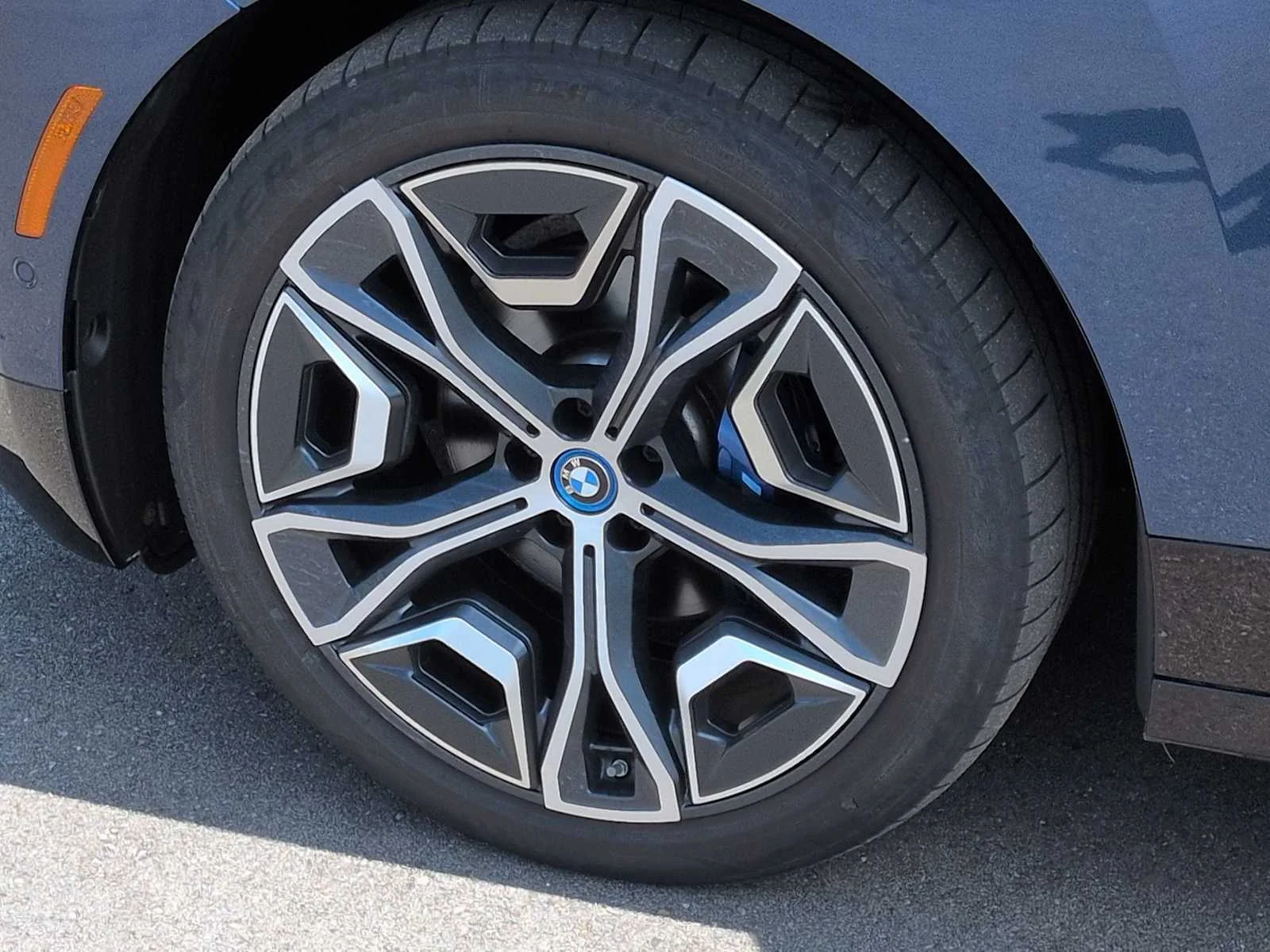 Certified Used 2023 Blue BMW M60 image 13