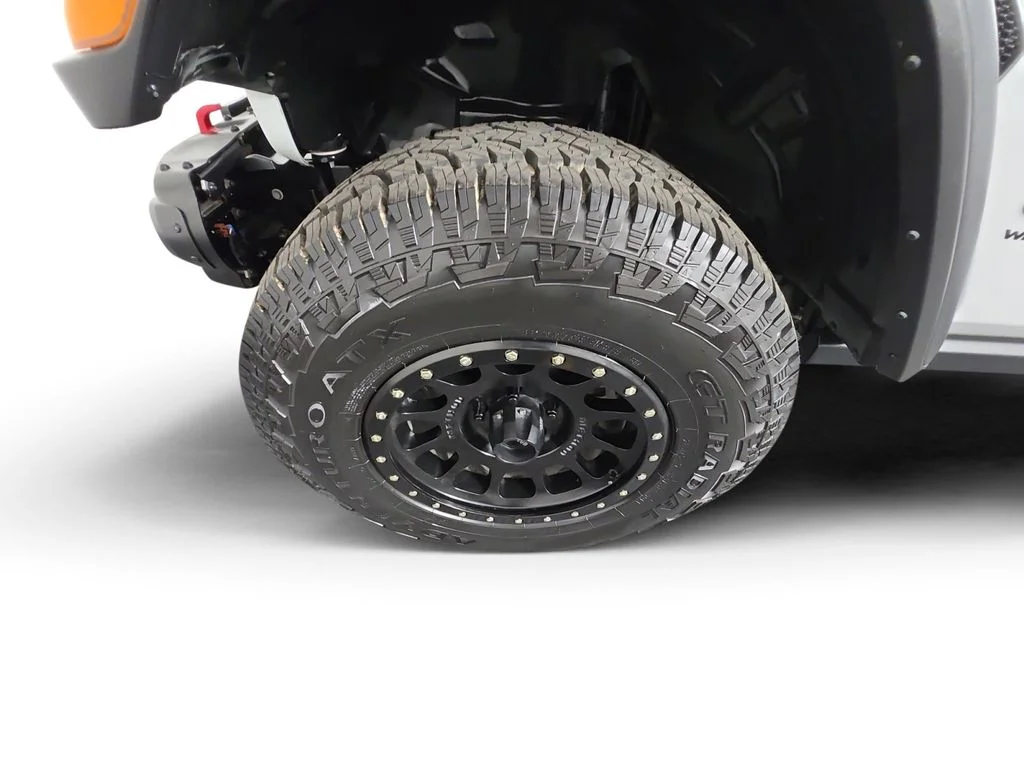 Used 2021 White Jeep Unlimited Rubicon image 14