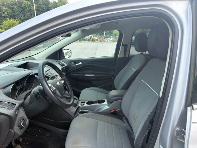 Used 2015 Silver Ford SE image 10