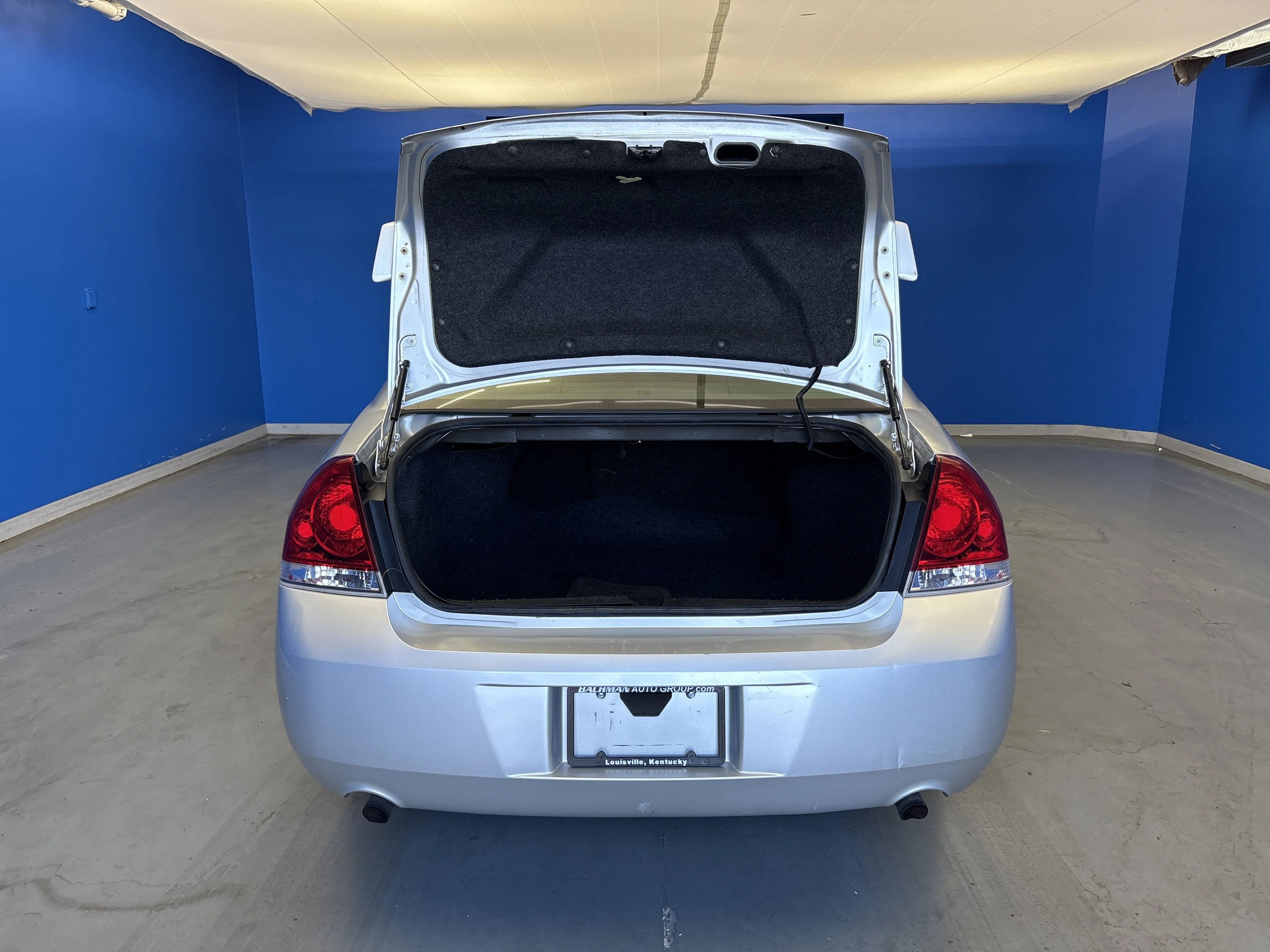 Used 2013 Silver Ice Metallic Chevrolet LTZ image 25