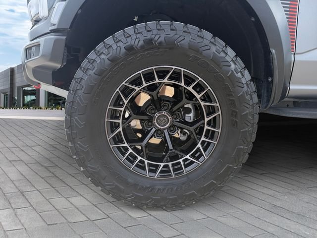 Used 2024 Gray Ford Raptor image 9