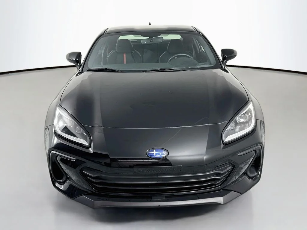 Used 2022 Crystal Black Silica Subaru Limited image 6