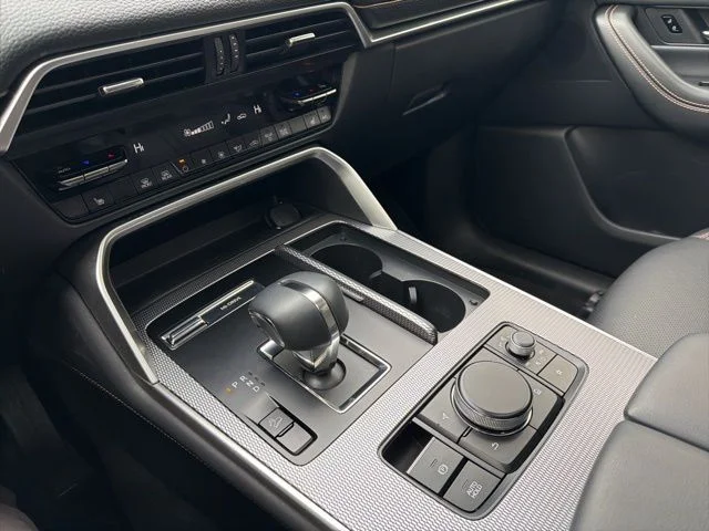 2025 Mazda CX-90 Preferred Package - Photo 43