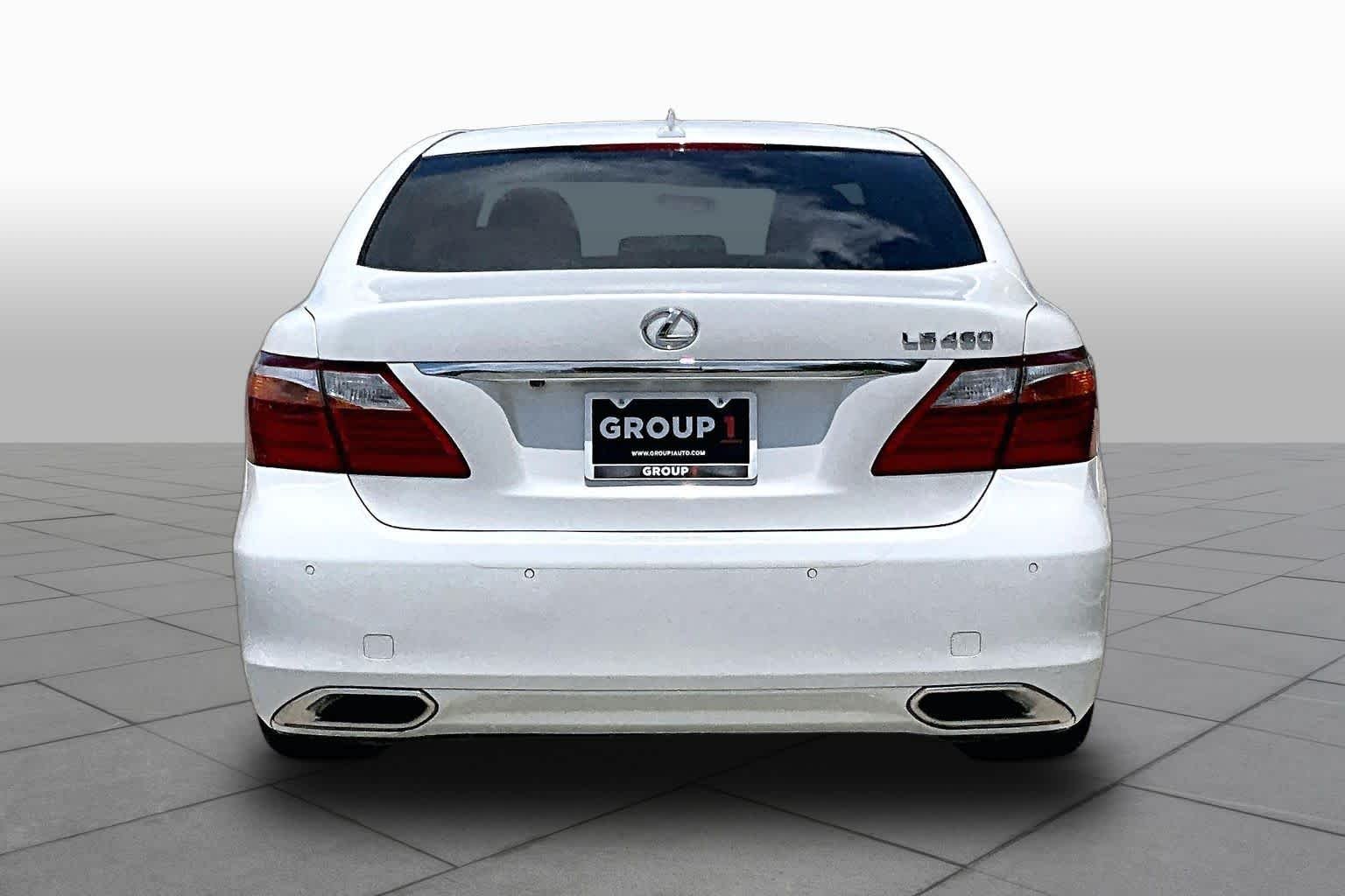 Used 2012 Starfire Pearl Lexus  image 5