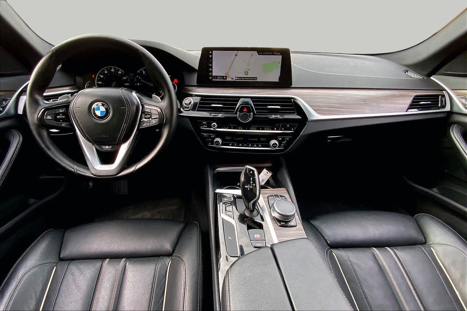 Used 2017 Bluestone Metallic BMW 540i xDrive image 16