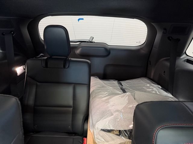 New 2026 Carbonized Gray Metallic Ford ST-Line image 23